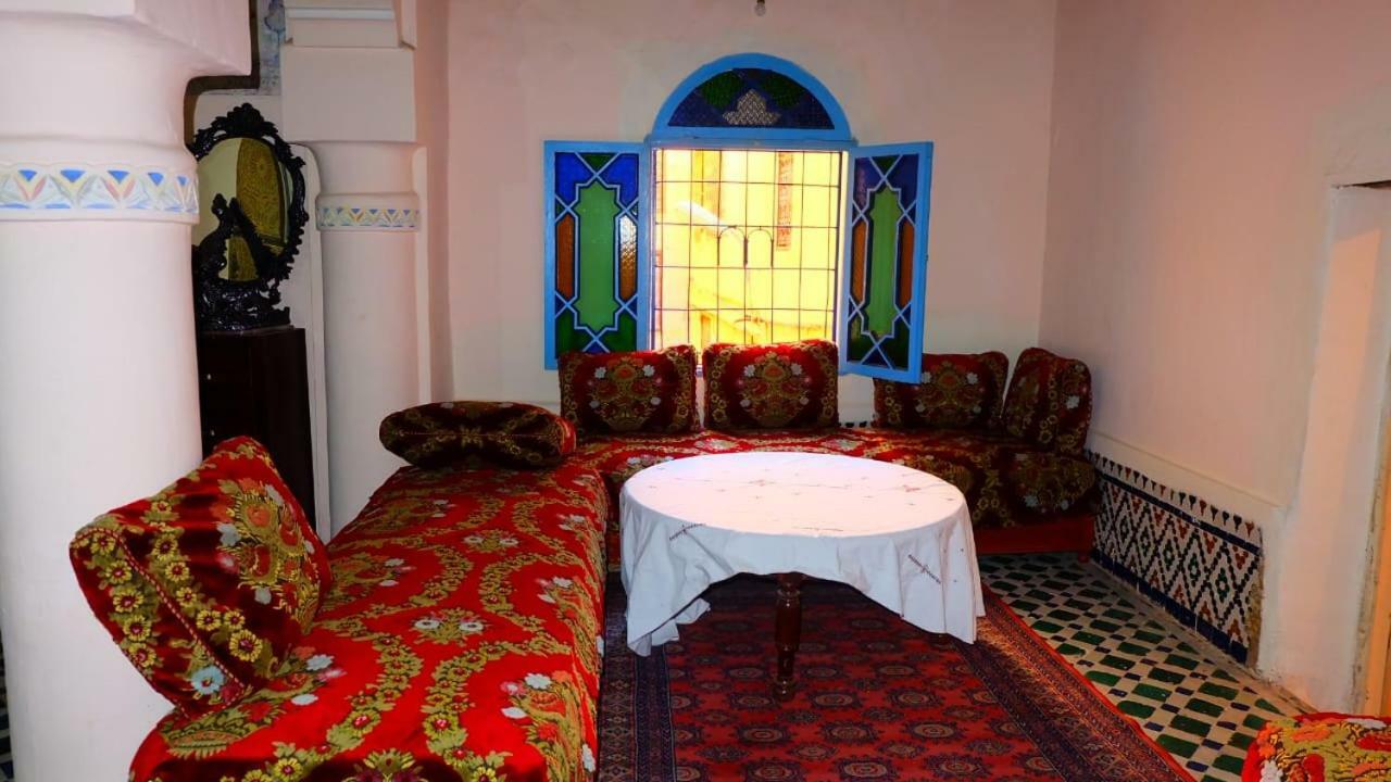 Mille Et Une Nuit Meknes Bagian luar foto